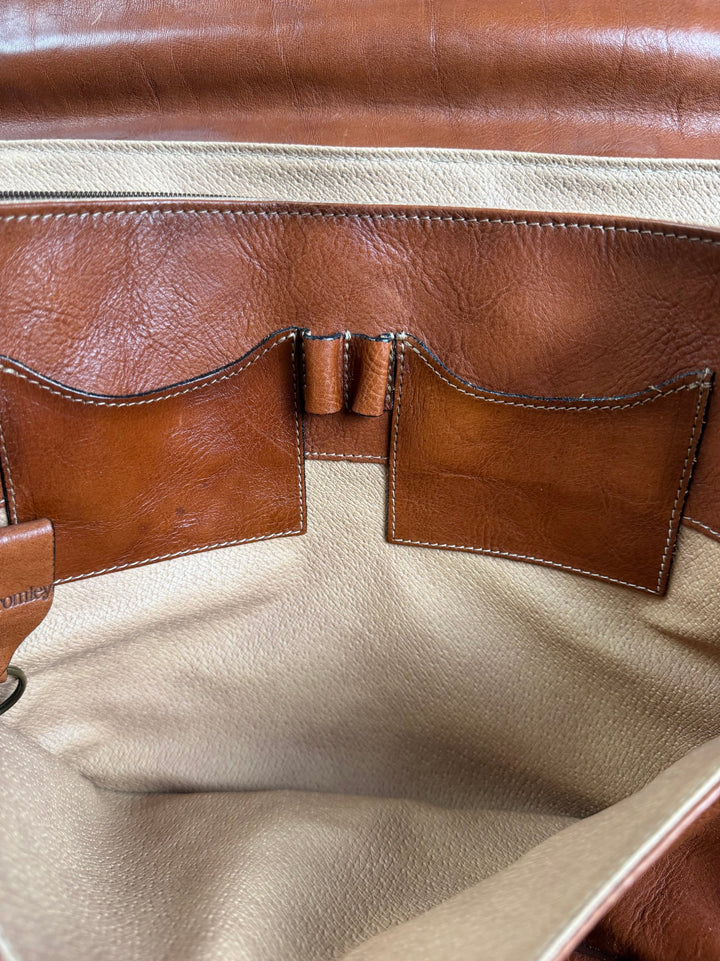Leather Brown Shoulder Bag - Think Vintage ltd