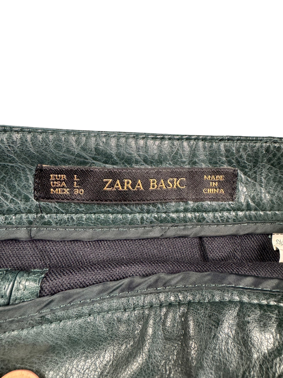 Leather Mini Skirt - L - Think Vintage Online Ltd