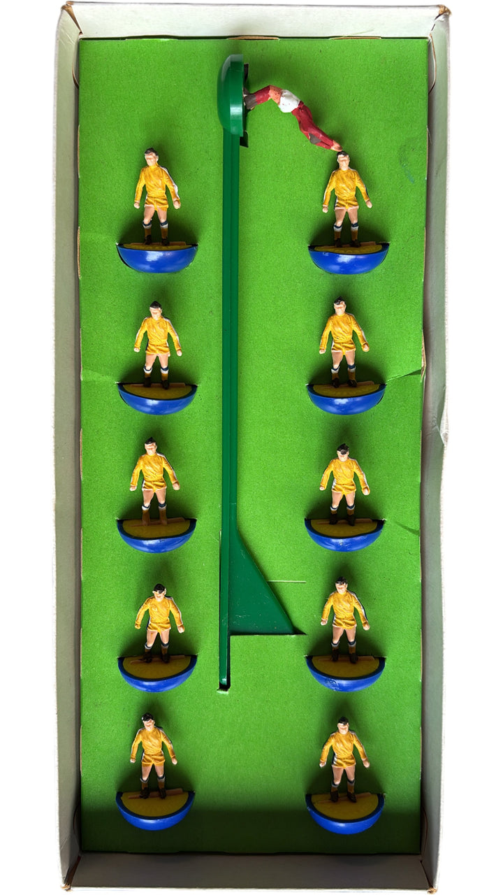 'Leeds?' Subbuteo Table Soccer .00 Scale Team Ref 24 Vintage Collectable - Think Vintage Online Ltd