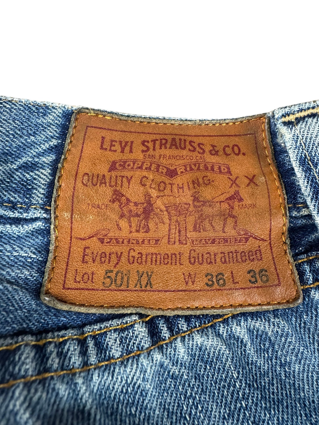 Levi 501 Distressed Limited Edition Big E Selvedge Blue Denim Jeans - W34 - Think Vintage ltd