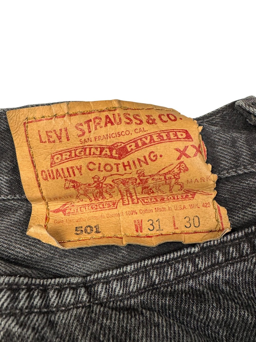 Levi's 501 Black Denim Jeans - W29 - Think Vintage ltd