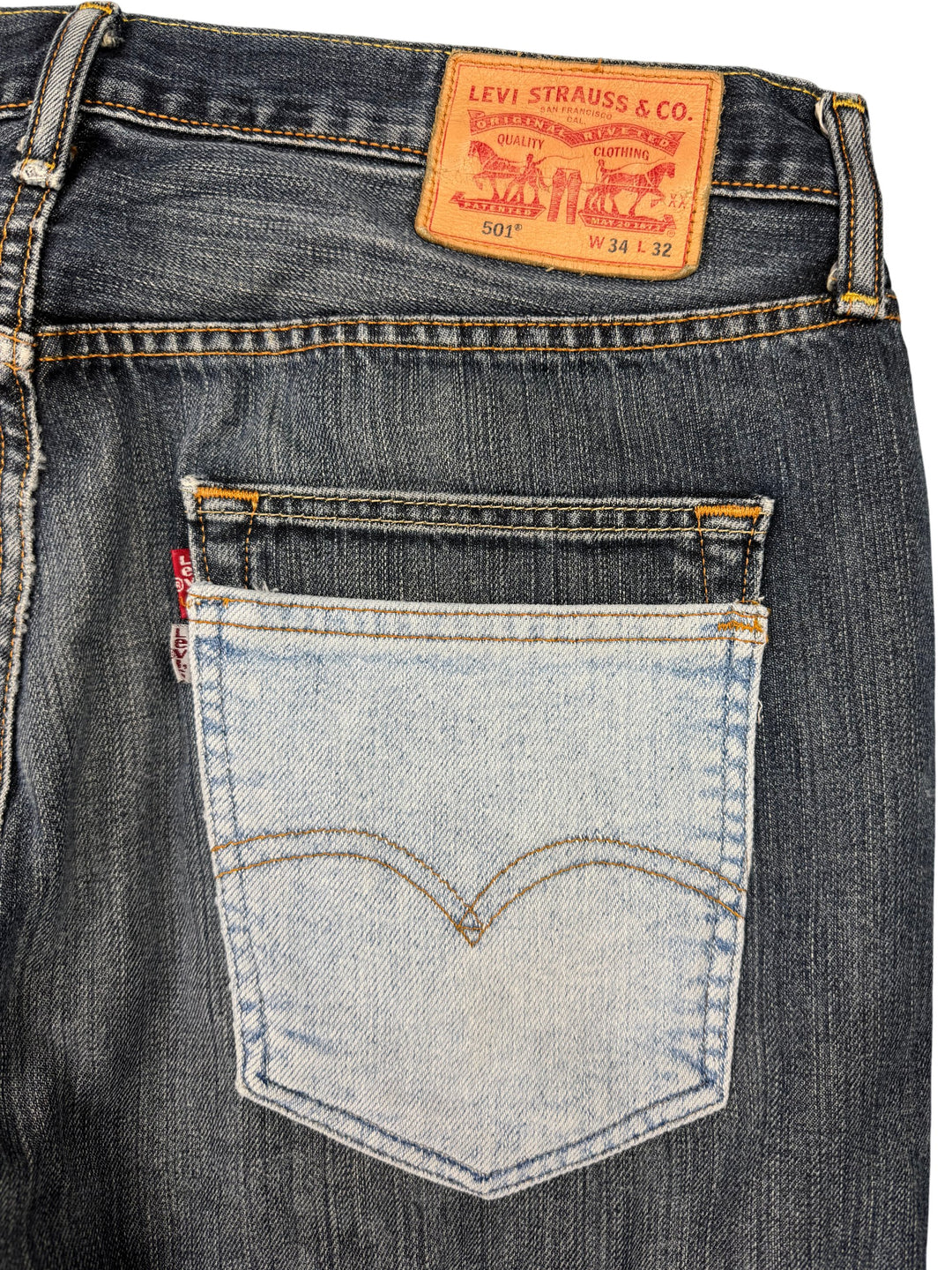 Levi's 501 Frayed Hem Denim Jeans - W34 L32 - Think Vintage