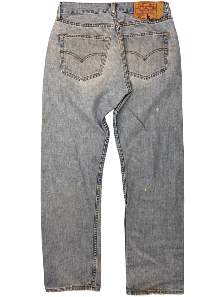 Levi's Strauss 501 Light Wash Denim Jeans - W31 L30 - Think Vintage Online Ltd