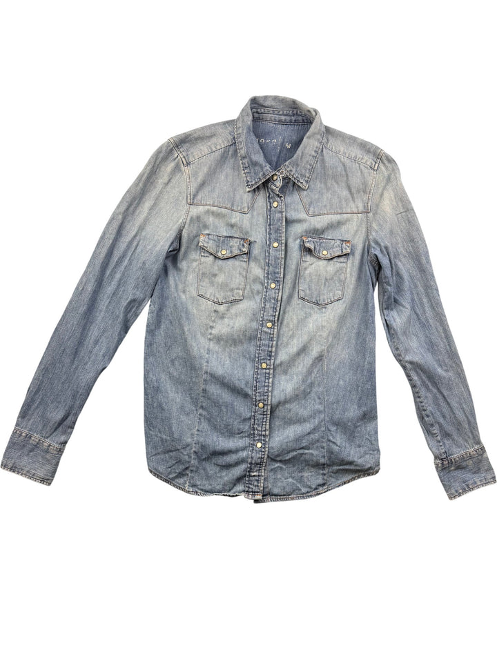 Light Wash Denim Long Sleeve Shirt - M - Think Vintage ltd