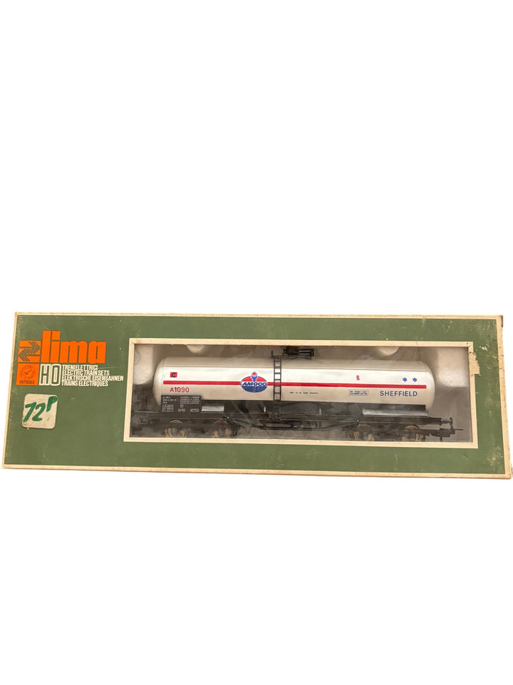 Lima HO Scale Electric Train Tanker Wagon - Think Vintage ltd