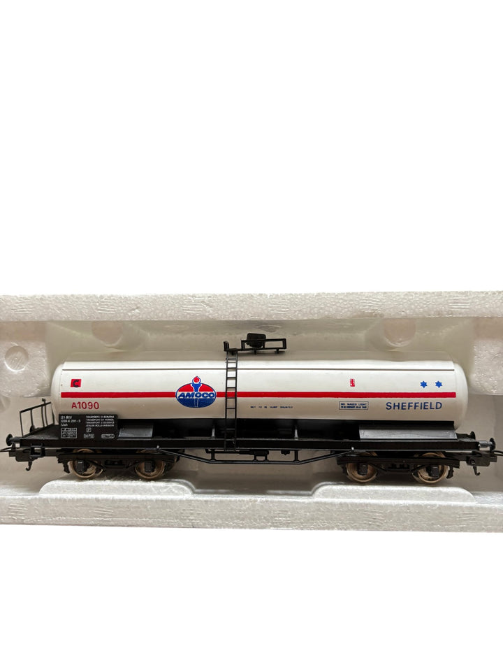 Lima HO Scale Electric Train Tanker Wagon - Think Vintage ltd