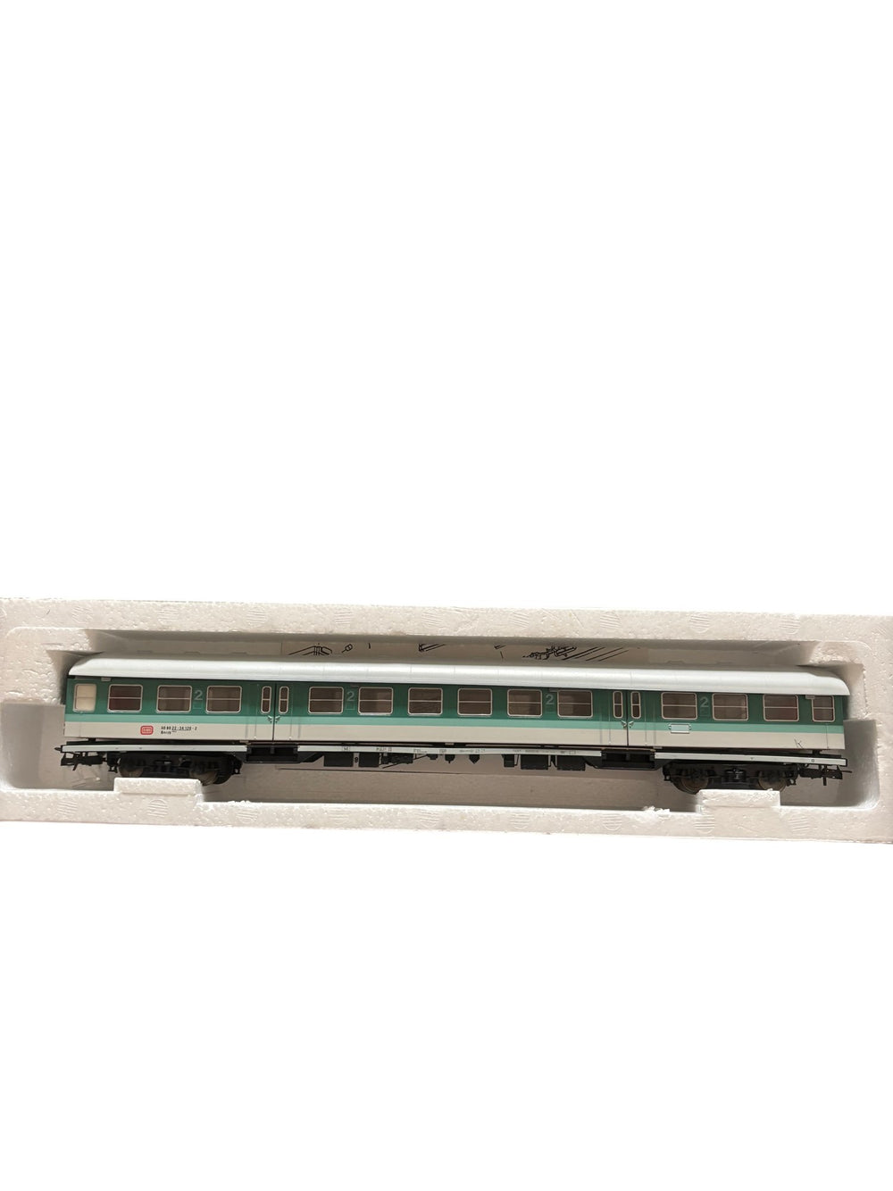 Lima Model Train Coach - Think Vintage ltd
