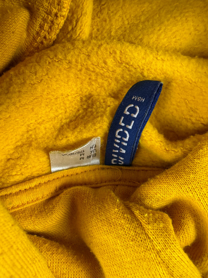 Love & Order Graphic Hoodie - M - Think Vintage Online Ltd