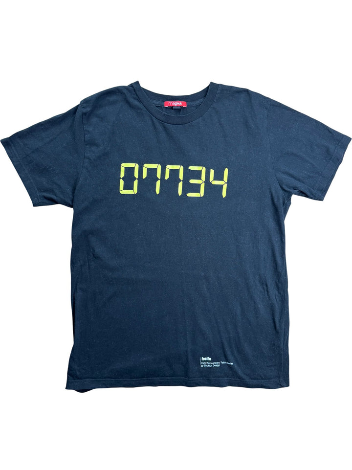 Magma Digital Display Black T-Shirt - M - Think Vintage ltd