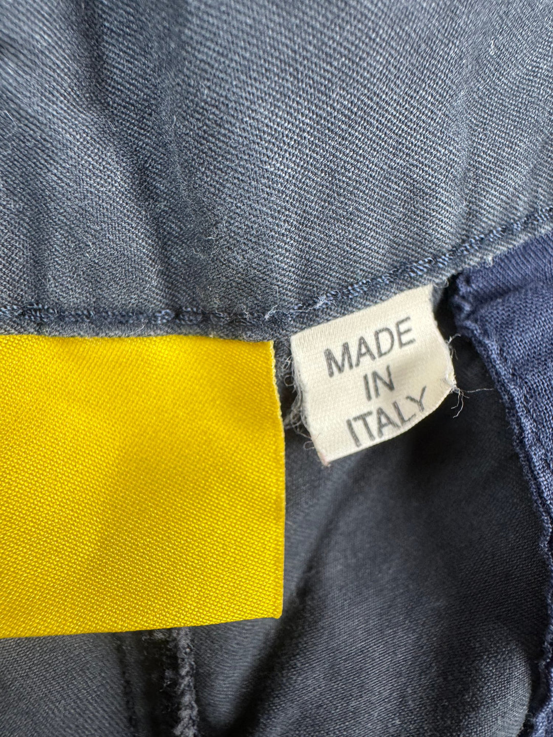 Mandarina Duck Italian Chinos - W35 - Think Vintage ltd
