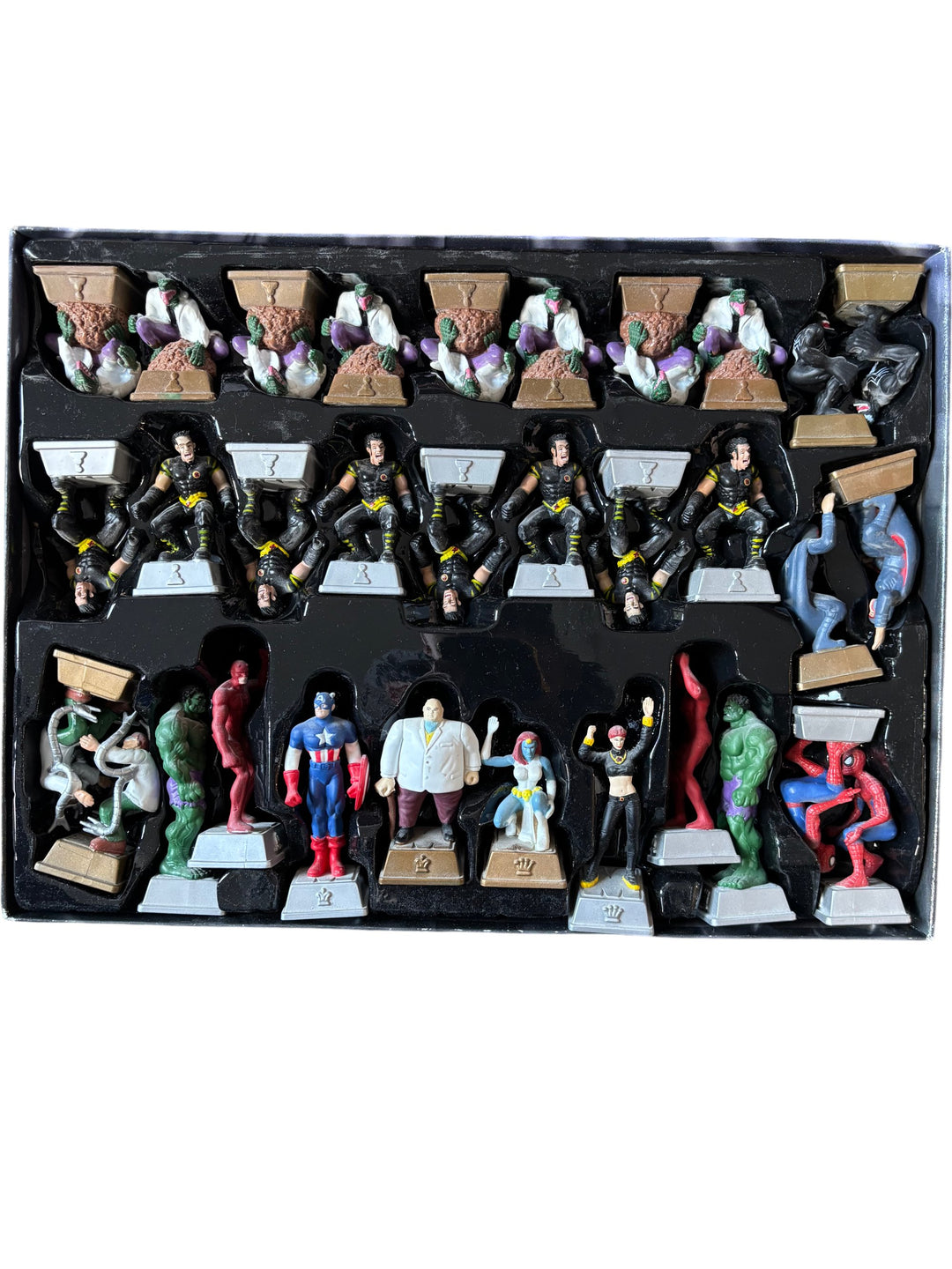 Marvel Heroes Chess Set Classic Games Featuring Iconic Characters Chess - Think Vintage ltd