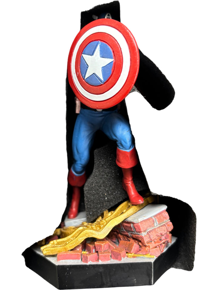 Marvel VS 1:16 Scale Captain America Statue - Think Vintage