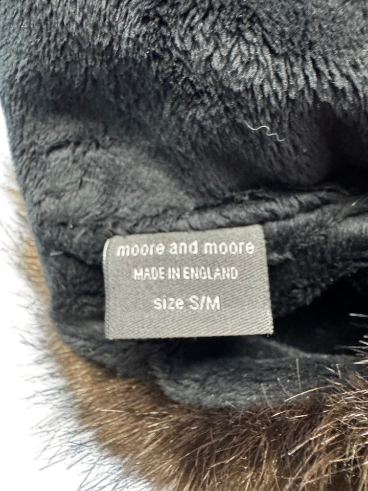 Moore And Moore Faux Fur Hat - S - Think Vintage Online Ltd