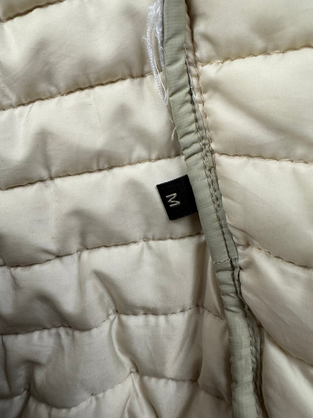 Napapijri Beige Padded Vest - S - Think Vintage ltd