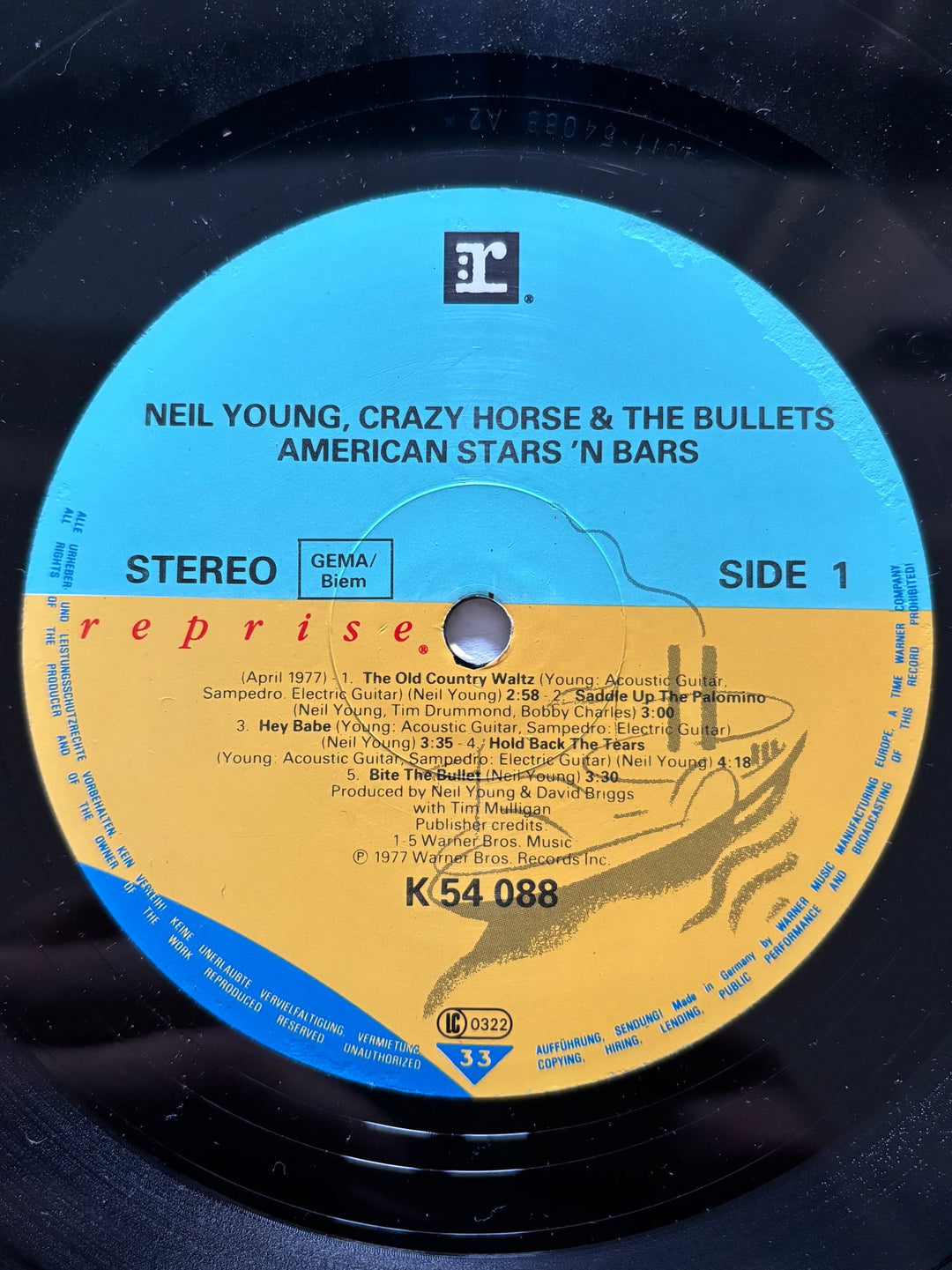 Neil Young American Stars 'n Bars Vinyl - Good - Think Vintage ltd