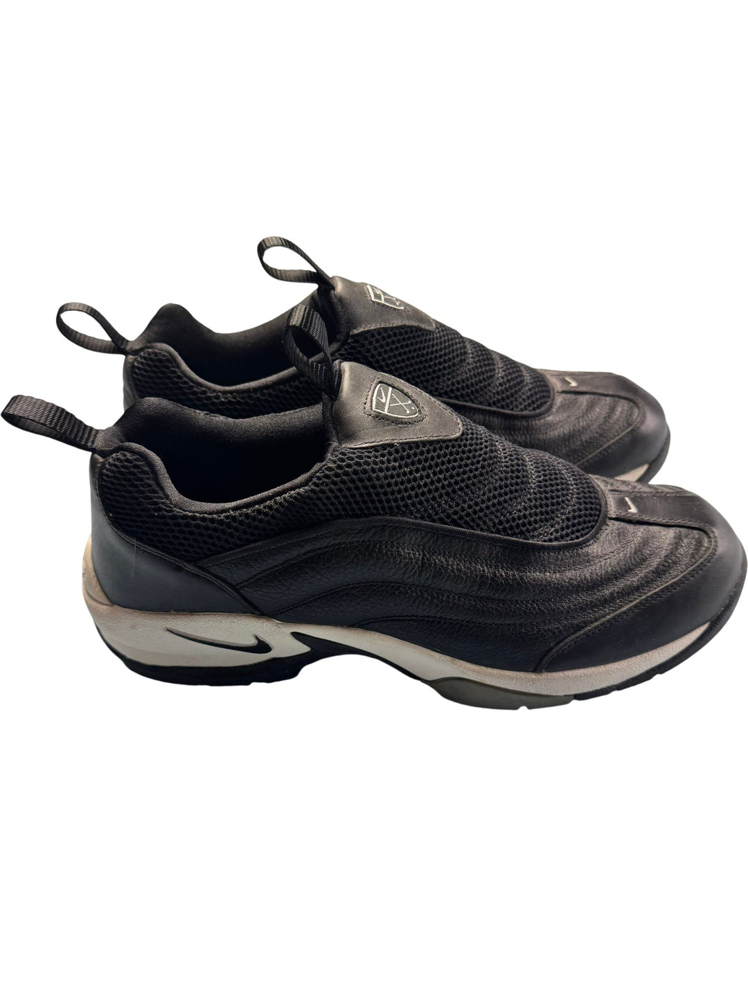 Nike Black Slip-On Sneakers - Size 7.5 - Think Vintage Online Ltd