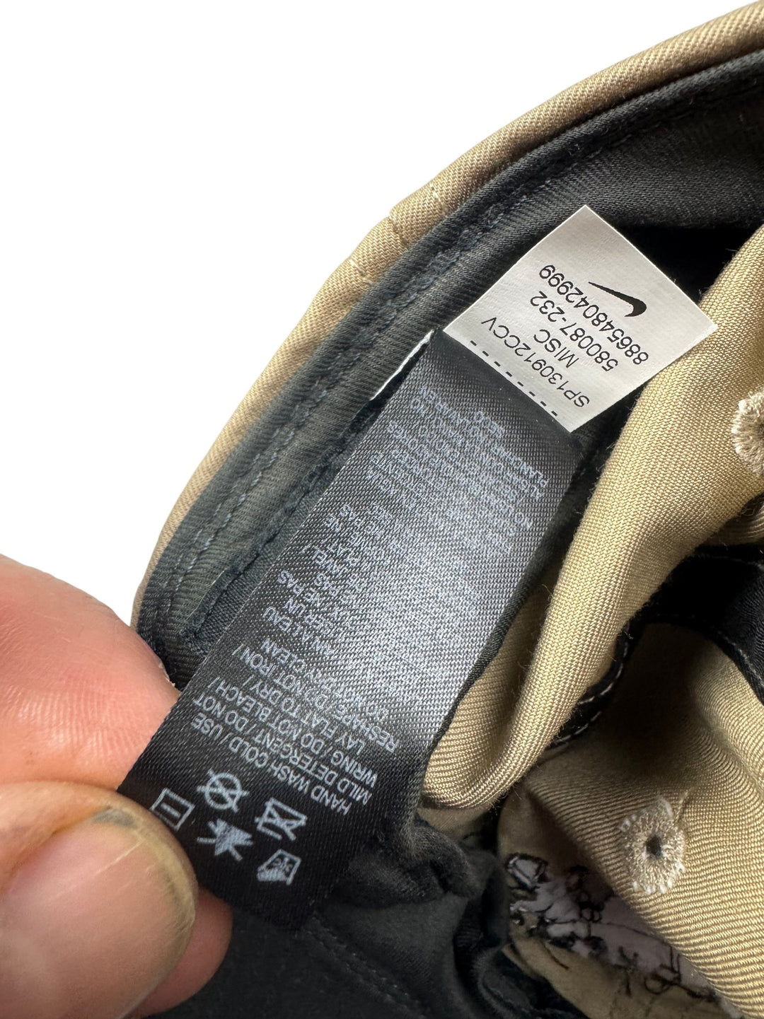 Nike Golf Beige Logo Adjustable Hat - Think Vintage ltd