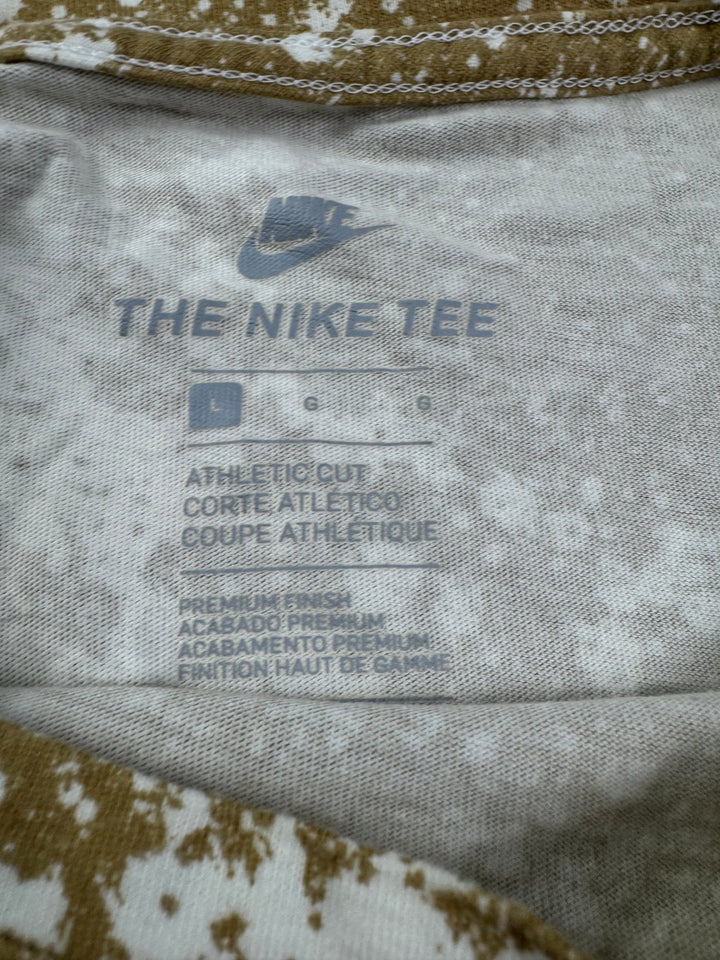 Nike Splatter Print Short Sleeve T-Shirt - M - Think Vintage ltd