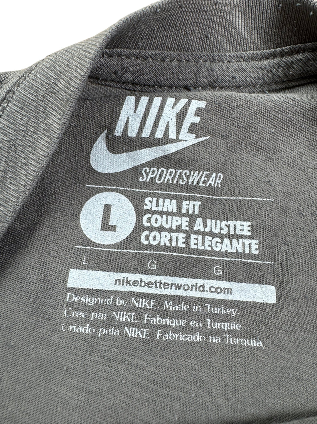 Nike Track & Field T-Shirt - M - Think Vintage ltd