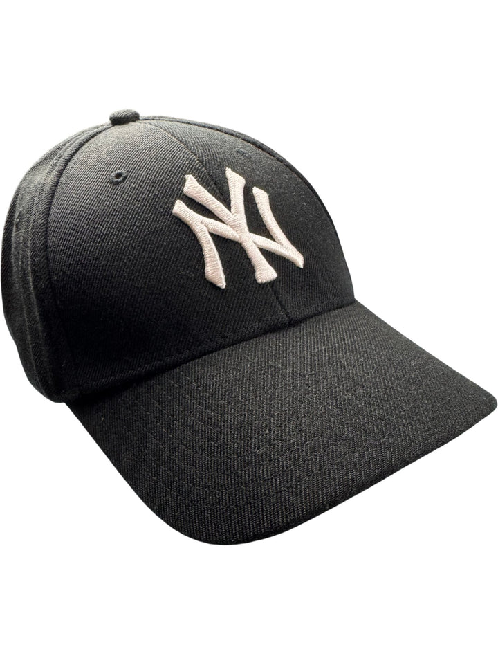 Nike Yankees Black Cap - Think Vintage ltd