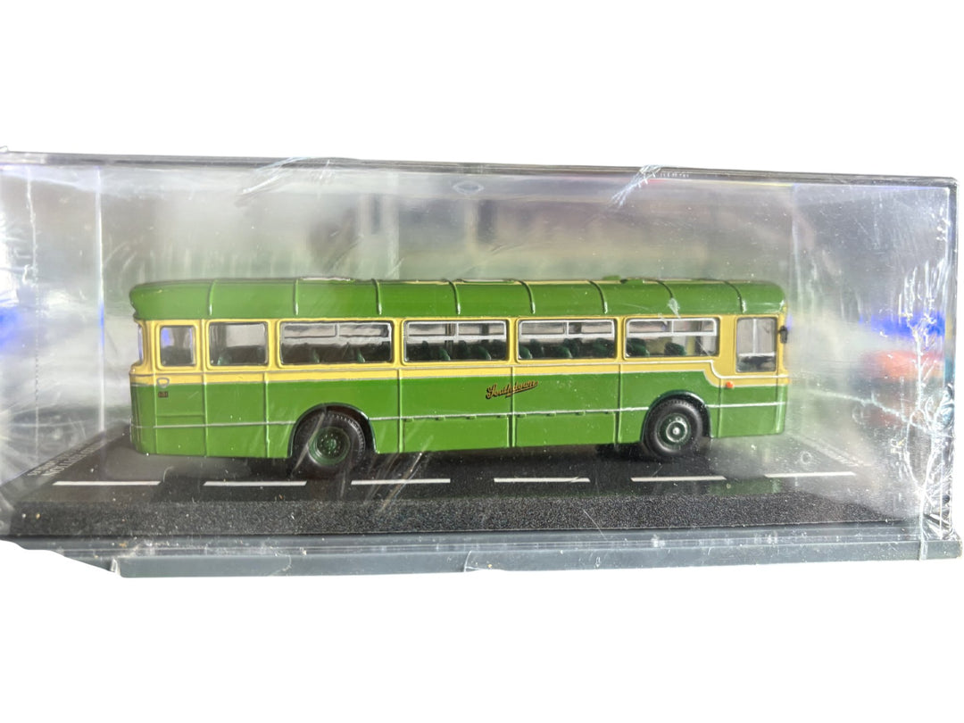 Original Omnibus 1:76 Scale Green Limited Edition Model Bus Collectable - Think Vintage Online Ltd