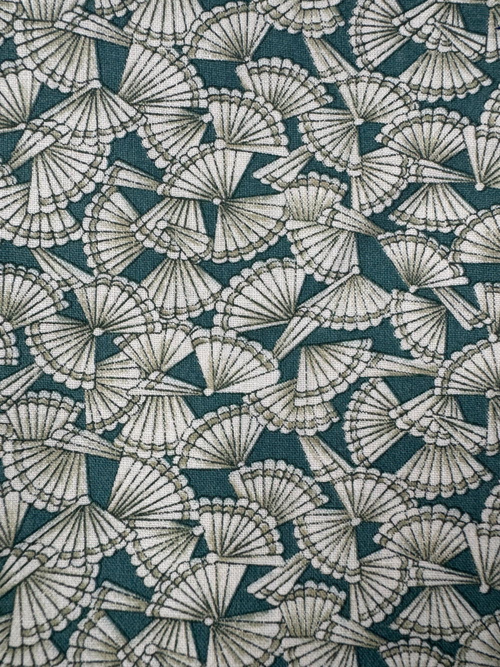 Patterned Green Fabric Material - Think Vintage ltd