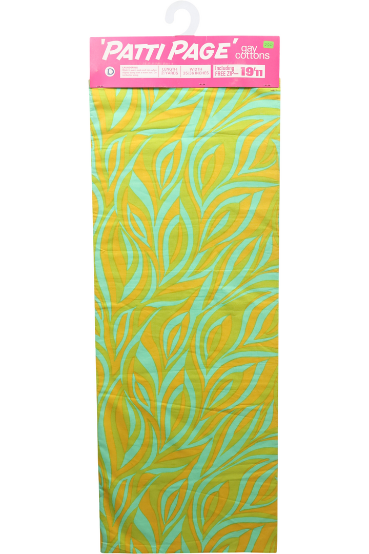 Patti Page Dressmaking Fabric Deadstock Material - Think Vintage ltd