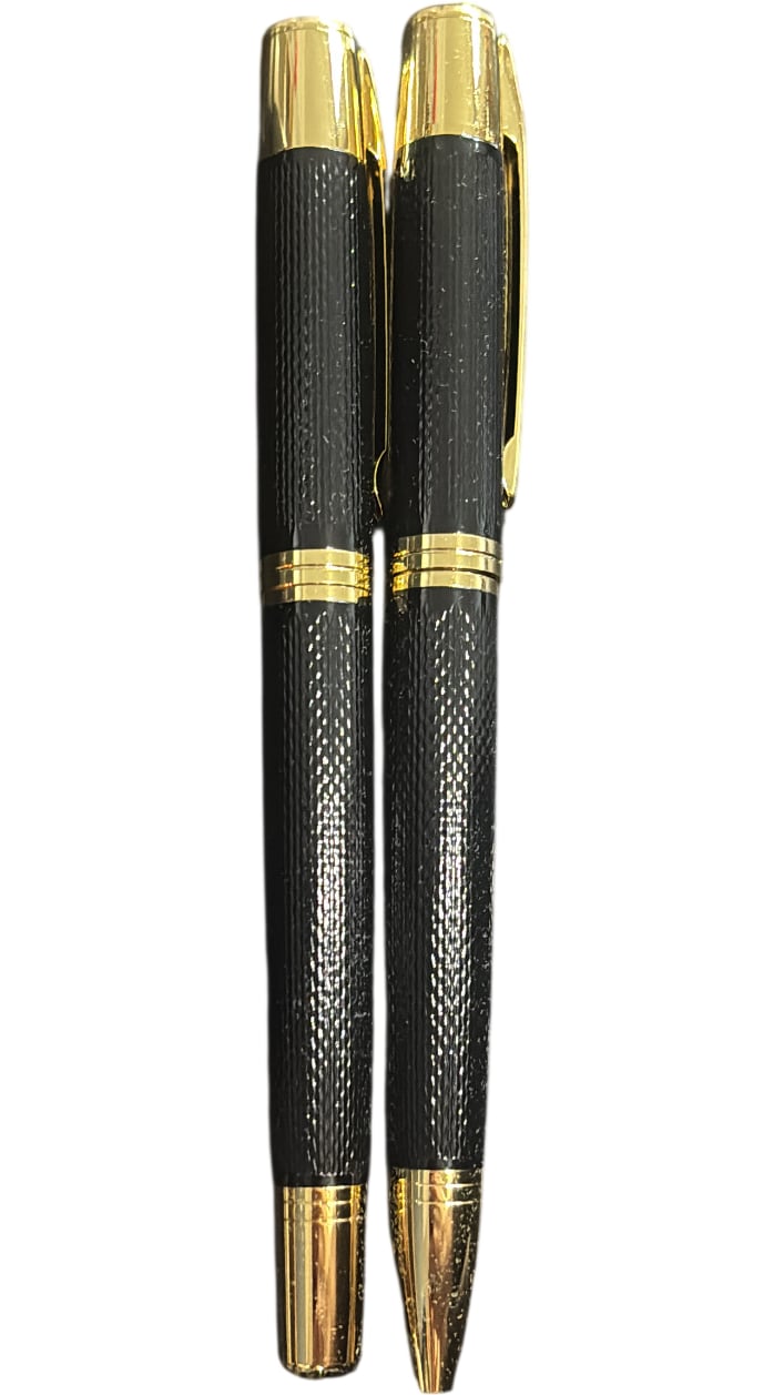 Pierre Cardin Luxury Watch, Wallet And Pen Set Gold Trim Collectable Boxed - Think Vintage ltd