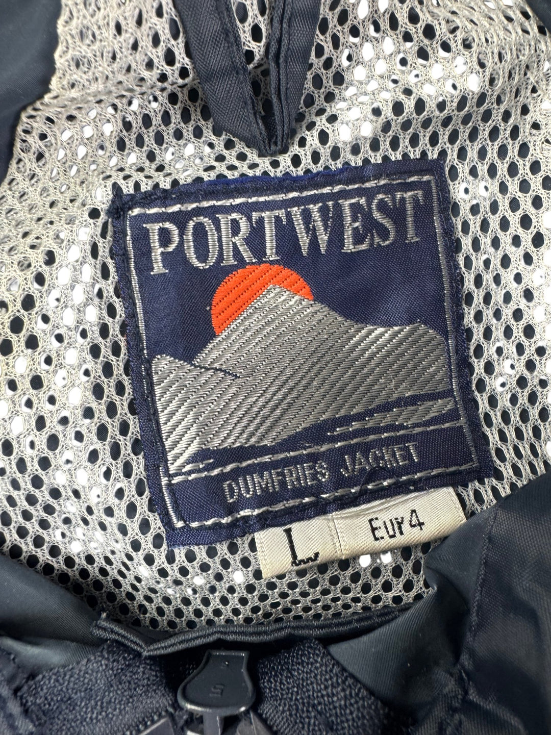Portwest Dumfries AFC Wimbledon Navy Sports Jacket - L - Think Vintage ltd