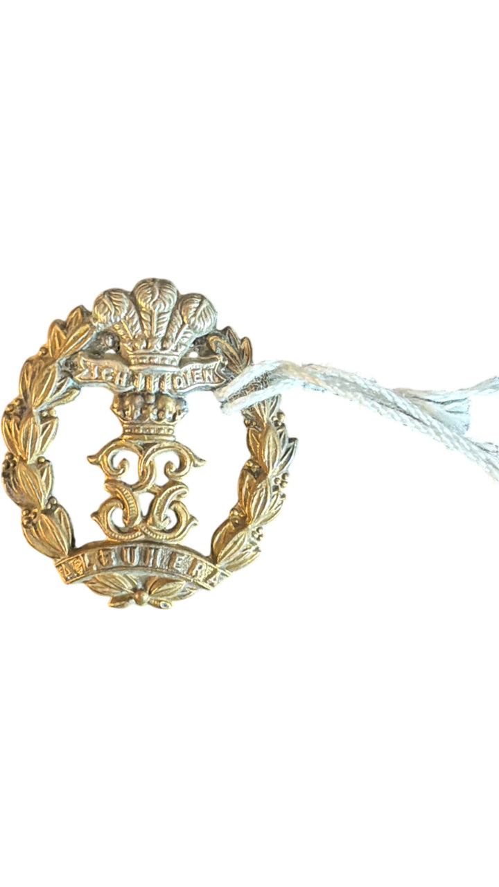 Pre 1900 British 'Middlesex Regiment' Military Collar Badge - Think Vintage ltd
