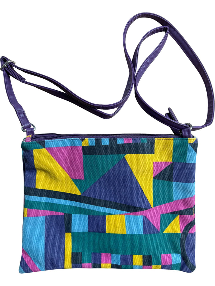 Quintessential Geometric Print Crossbody Bag - Think Vintage ltd