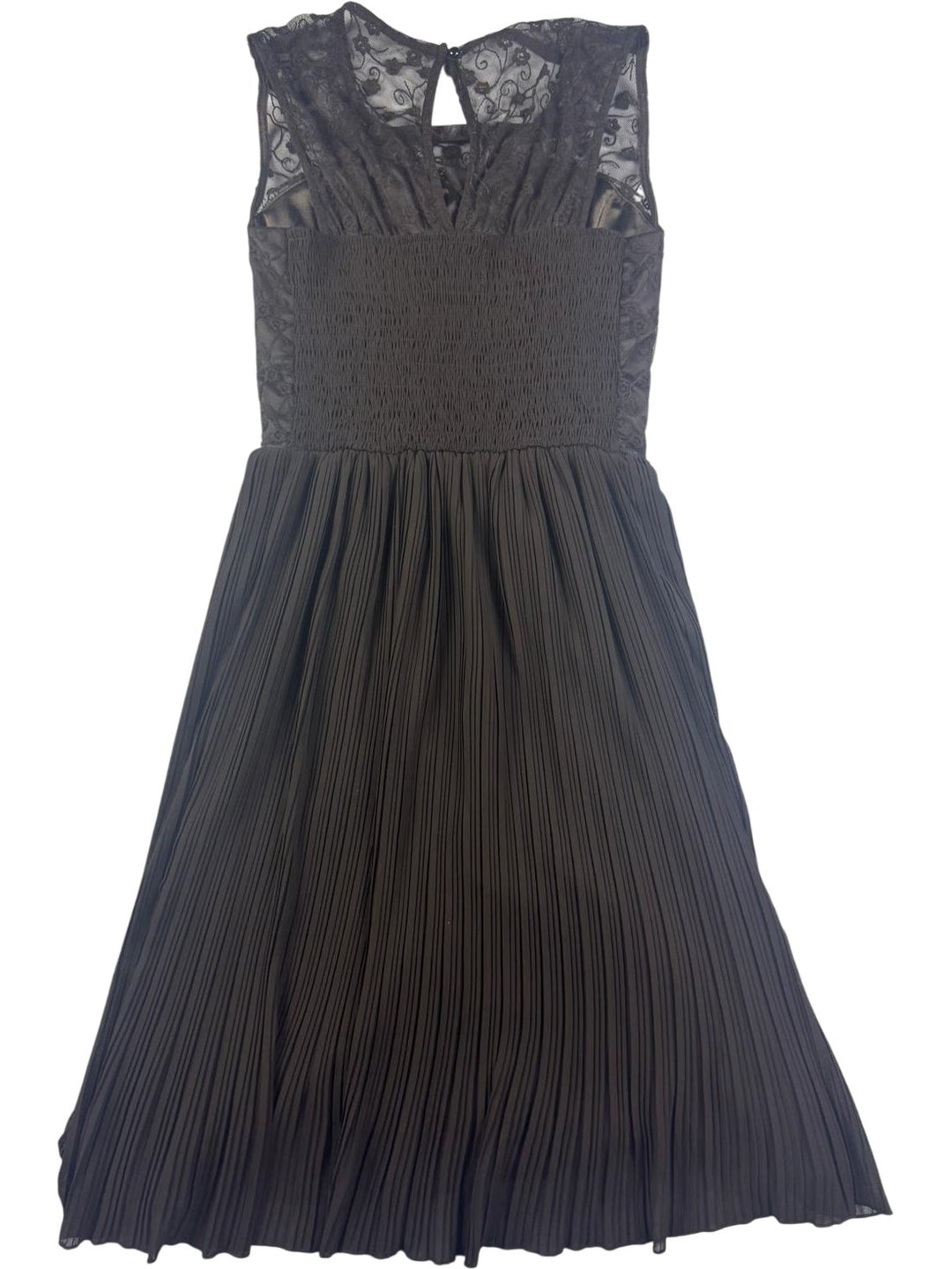 Quiz Black Lace Sleeveless Pleated Dress - Think Vintage ltd