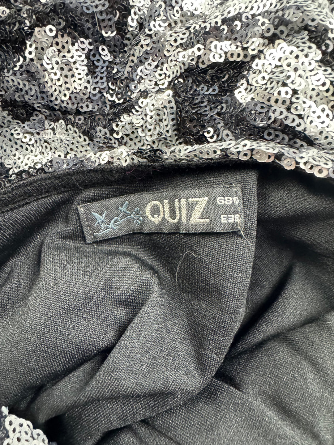 Quiz Sequin Floral Long Sleeved Dress - S - Think Vintage Online Ltd