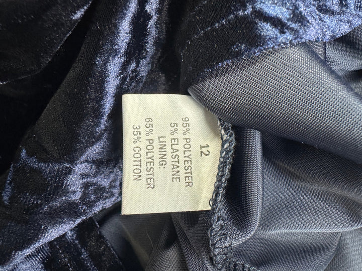 Reclaimed Velvet Puff Sleeve Dress - M - Think Vintage Online Ltd