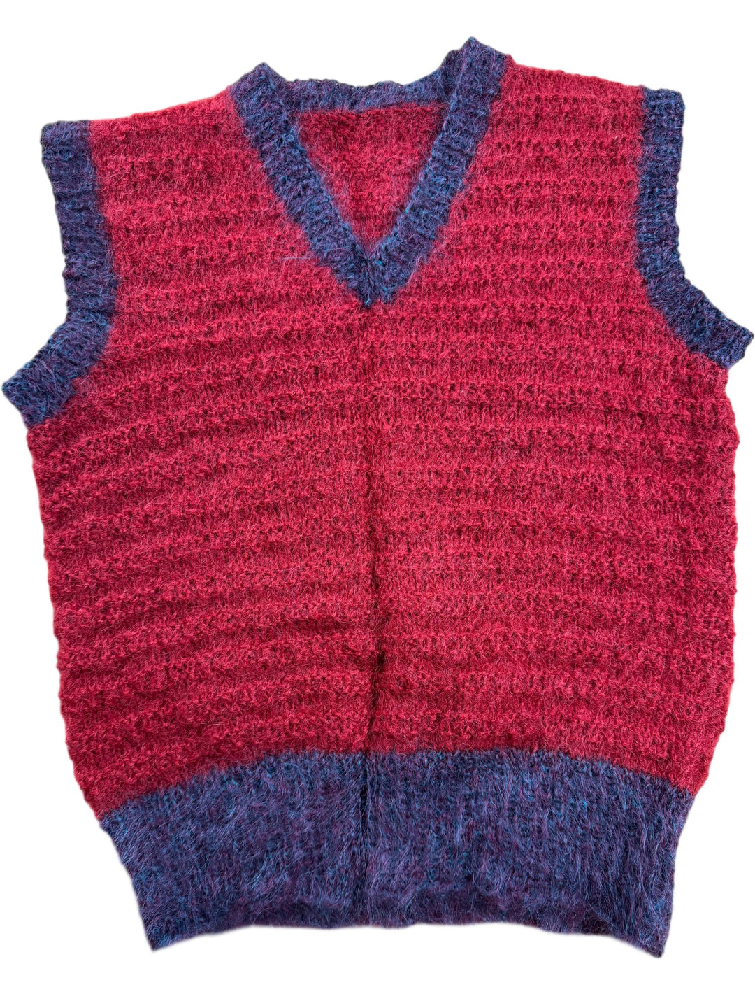 Red Knit Sleeveless Vest - M - Think Vintage ltd