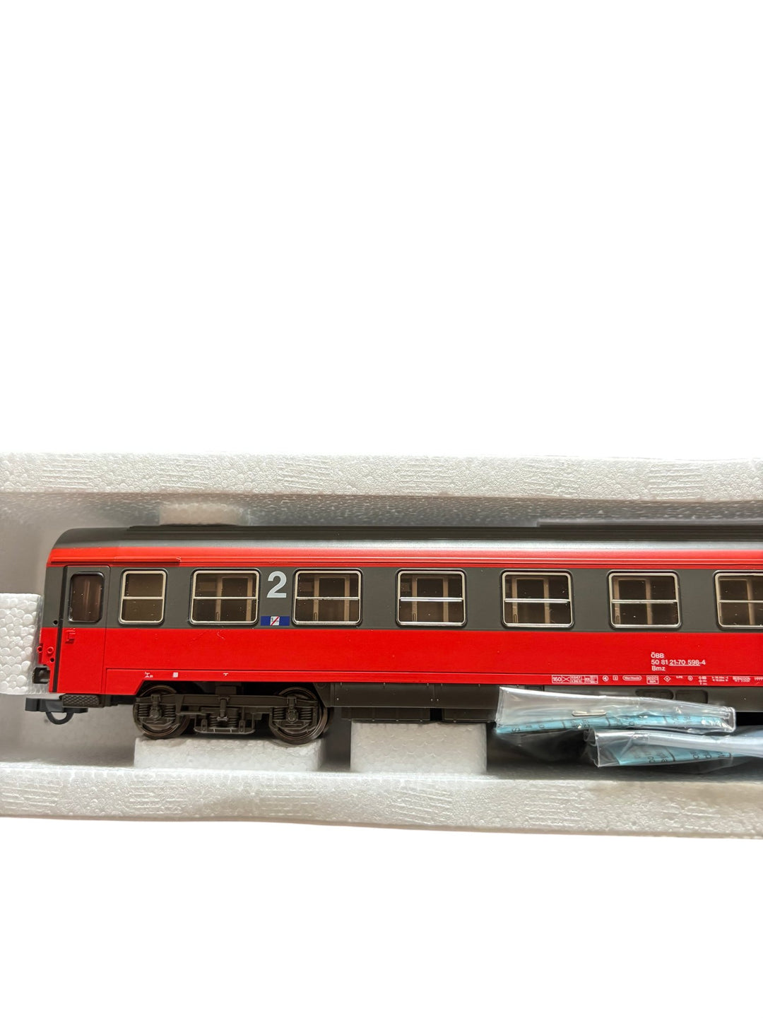 Roco ÖBB 2nd Class Model Train - Think Vintage ltd