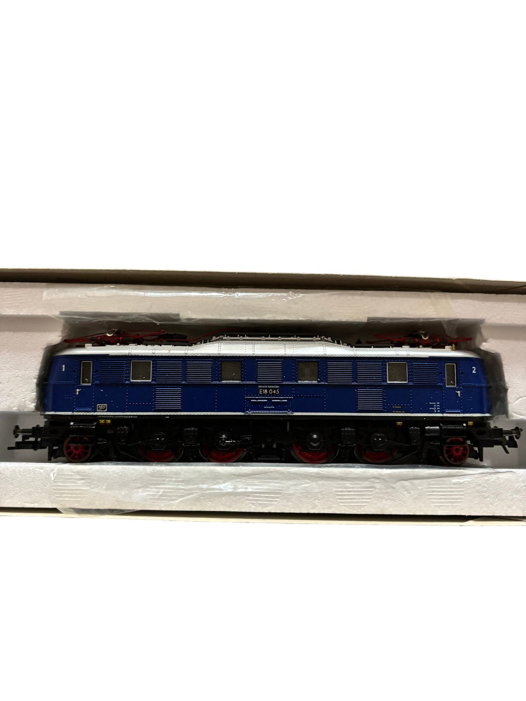 Roco HO Scale DB E18 Model Train - Think Vintage ltd