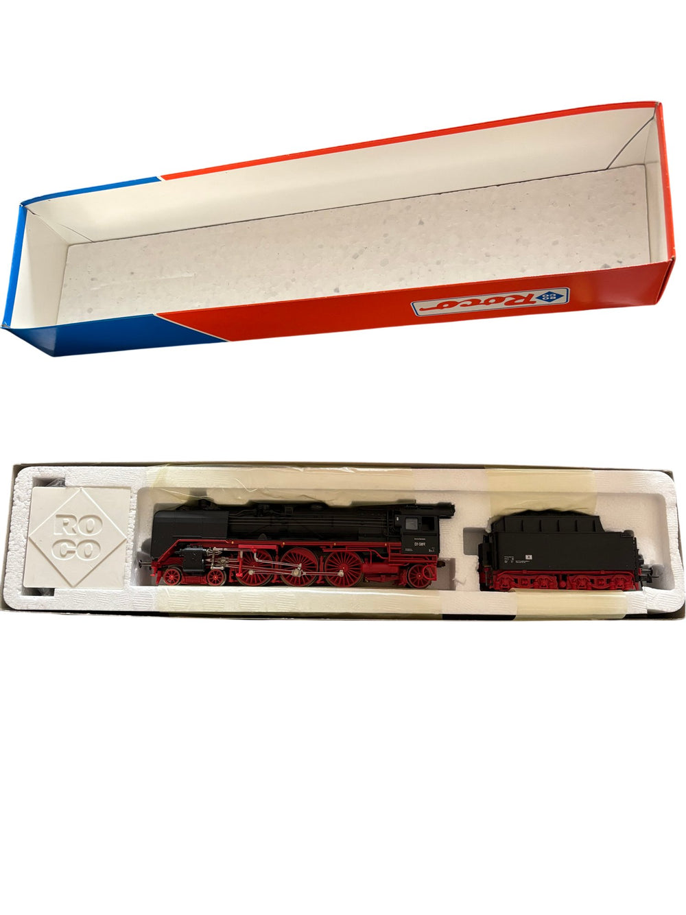 Roco HO Scale DR BR 01 Model Train - Think Vintage ltd