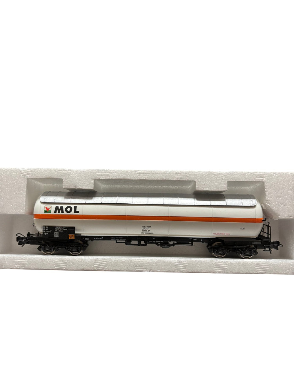 Roco HO Scale MAV MOL Tanker Car - Think Vintage ltd