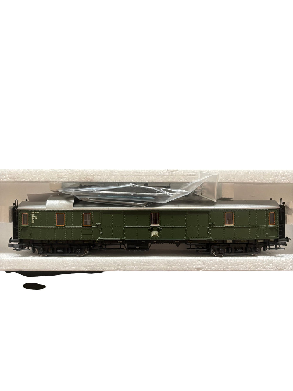 Roco HO Scale Model Train Coach DB - Think Vintage ltd