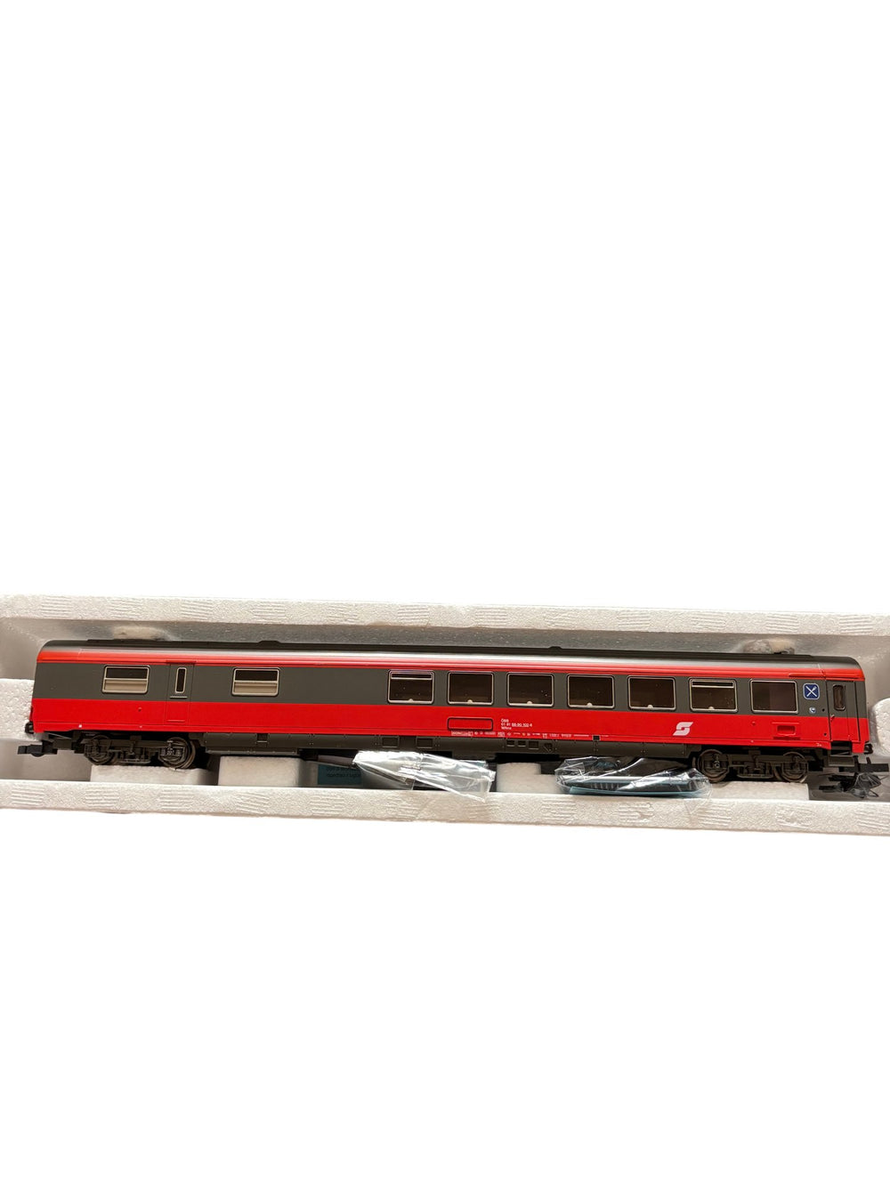 Roco HO Scale OBB Passenger Car - Think Vintage ltd