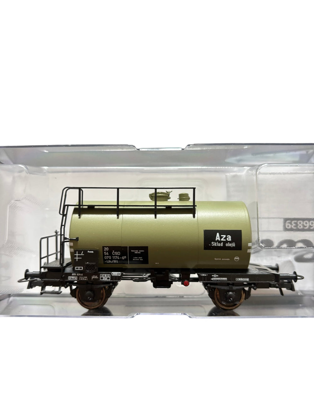 Roco HO Scale Tanker Freight Car - Think Vintage ltd