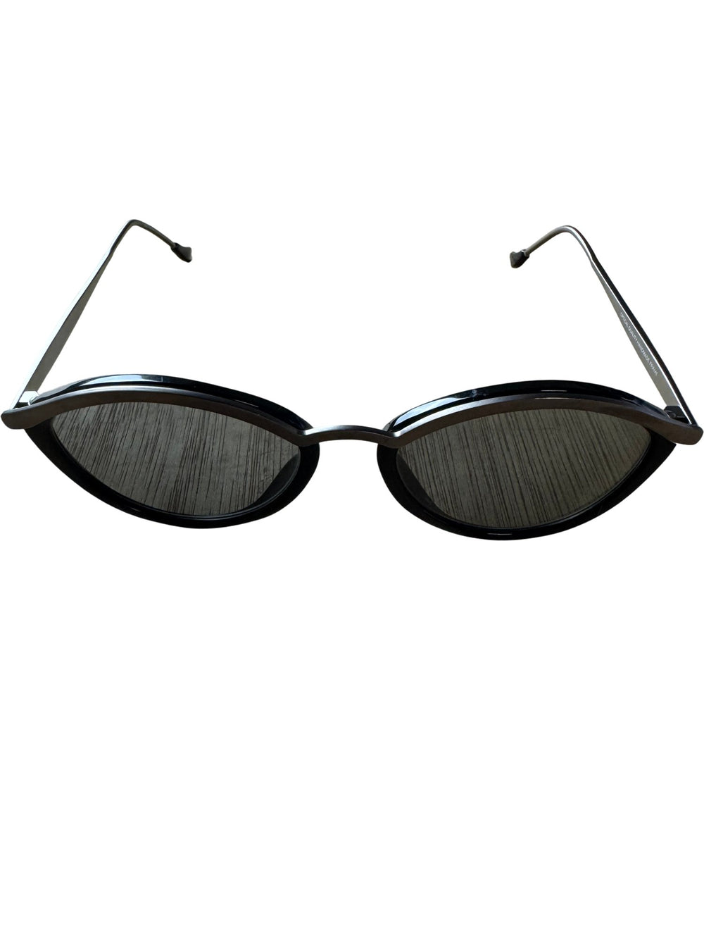 Round Black Handmade Sunglasses - Think Vintage ltd