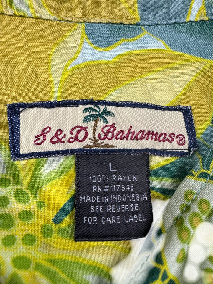 S&D Bahamas Floral Short Sleeved Shirt - Think Vintage ltd