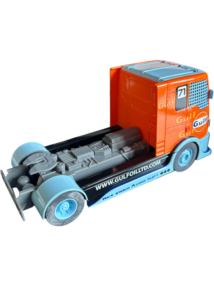 Scalextric C4089 Racing Truck Gulf No.71 - Think Vintage