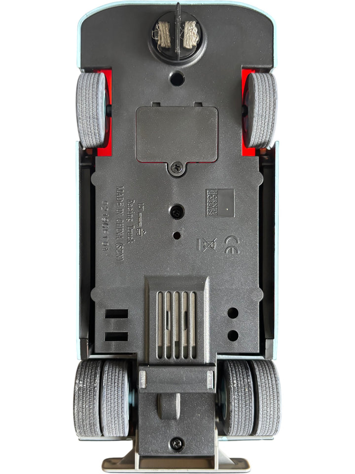 Scalextric C4089 Racing Truck Gulf No.71 - Think Vintage