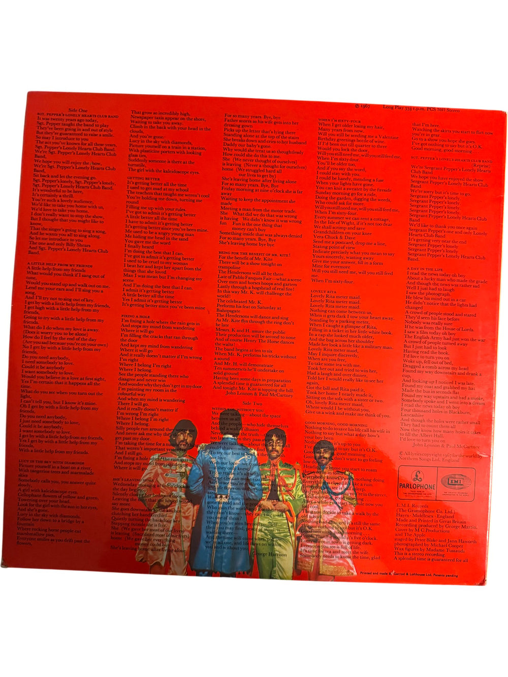 Sgt. Pepper's Lonely Hearts Club Band Vinyl Record (With Insert) - Good - Think Vintage ltd