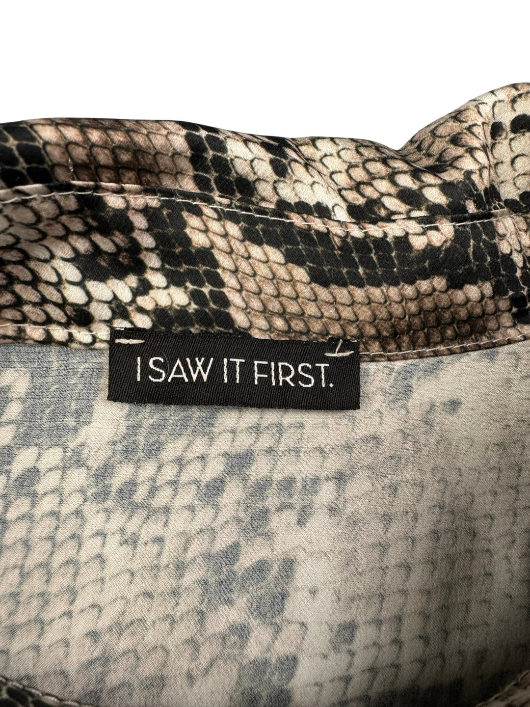 Snake Print Long Sleeved Shirt - L - Think Vintage Online Ltd