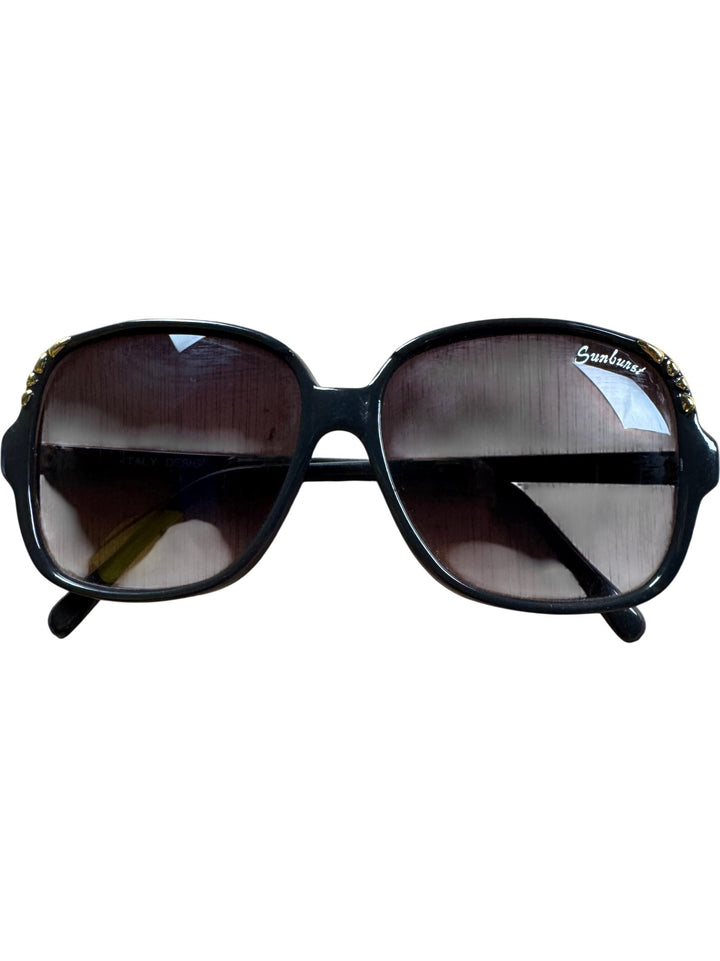 Sunburst Black Sunglasses - Think Vintage ltd