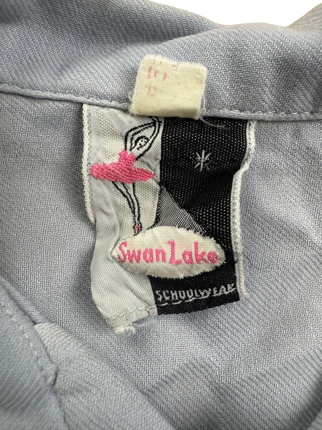 Swan Lake Blue Button-Up Shirt - S - Think Vintage ltd